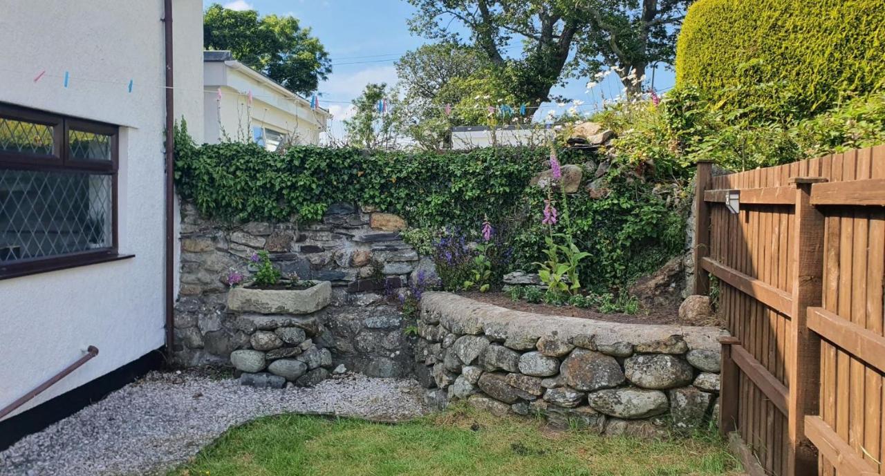 Green Cottage - Snowdonia Llanllechid 外观 照片